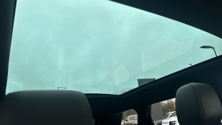 Land Rover Range Rover Evoque 2.0 D200 R-Dynamic HSE 5dr Auto Diesel Hatchback